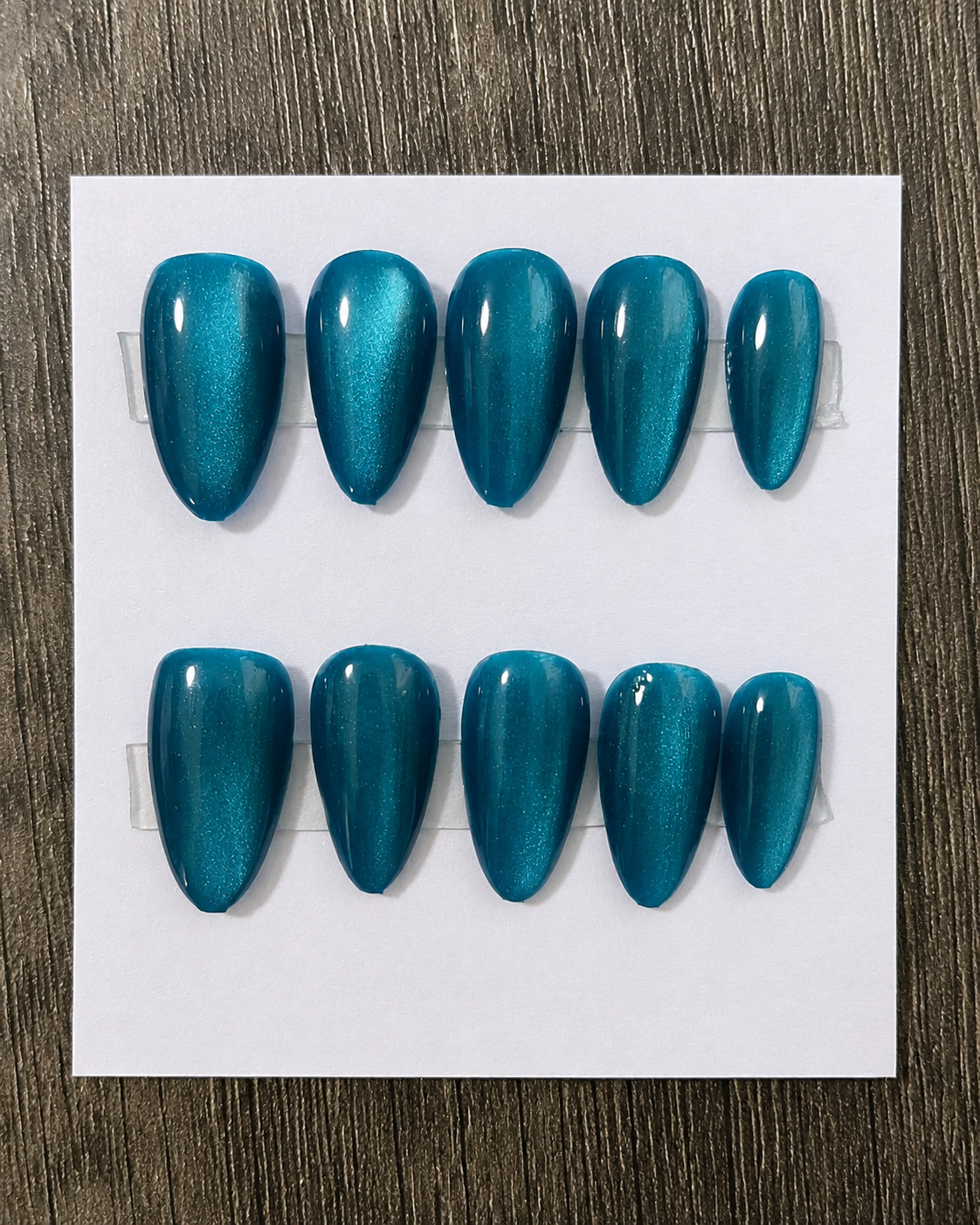 Ocean Jewel | Almond Soft Gel Press-On Nails