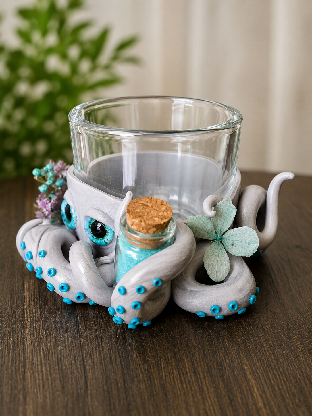 Pearla the Treasure Keeper | Tea Light Holder
